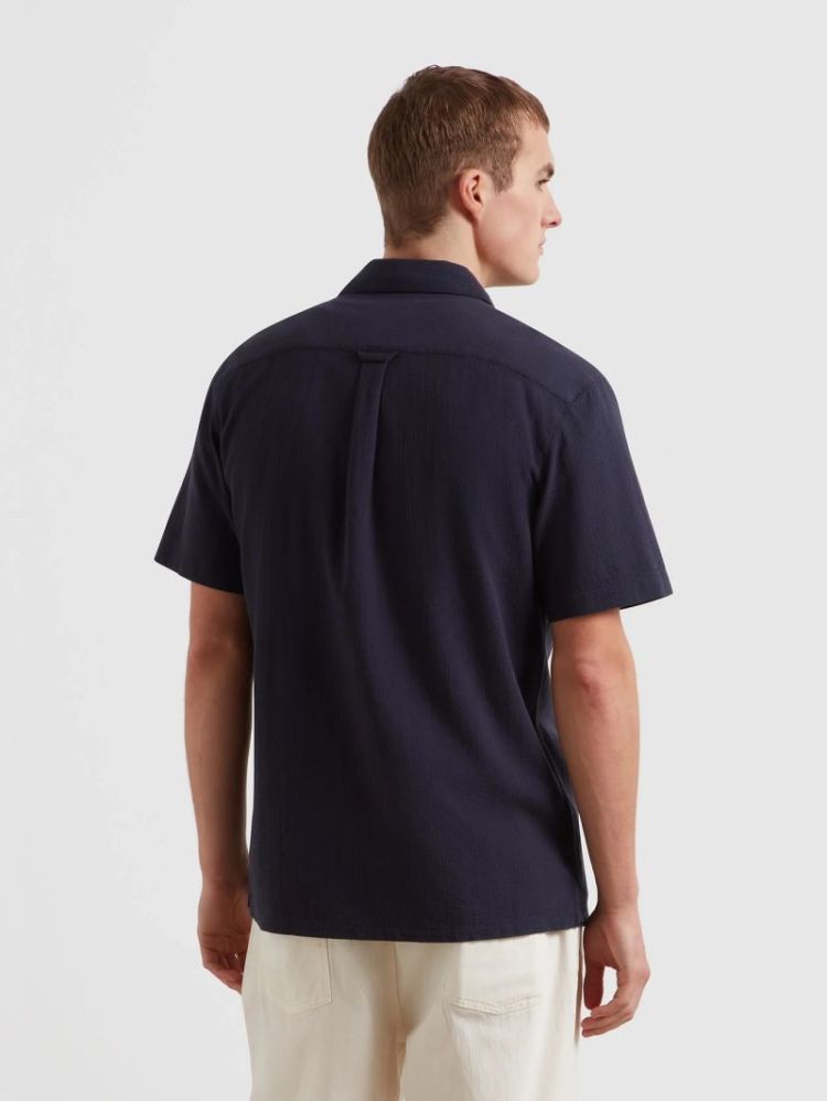 F4WSG011 true navy 412