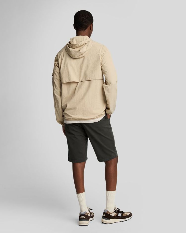 SH2214V olive 485