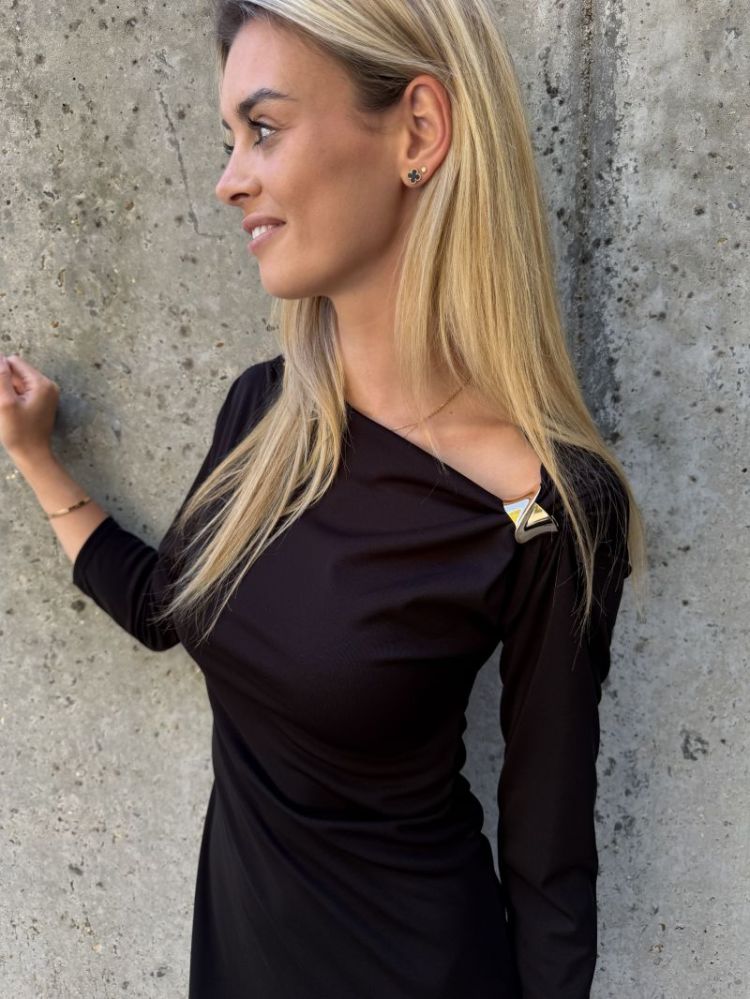 Rzilia noir
