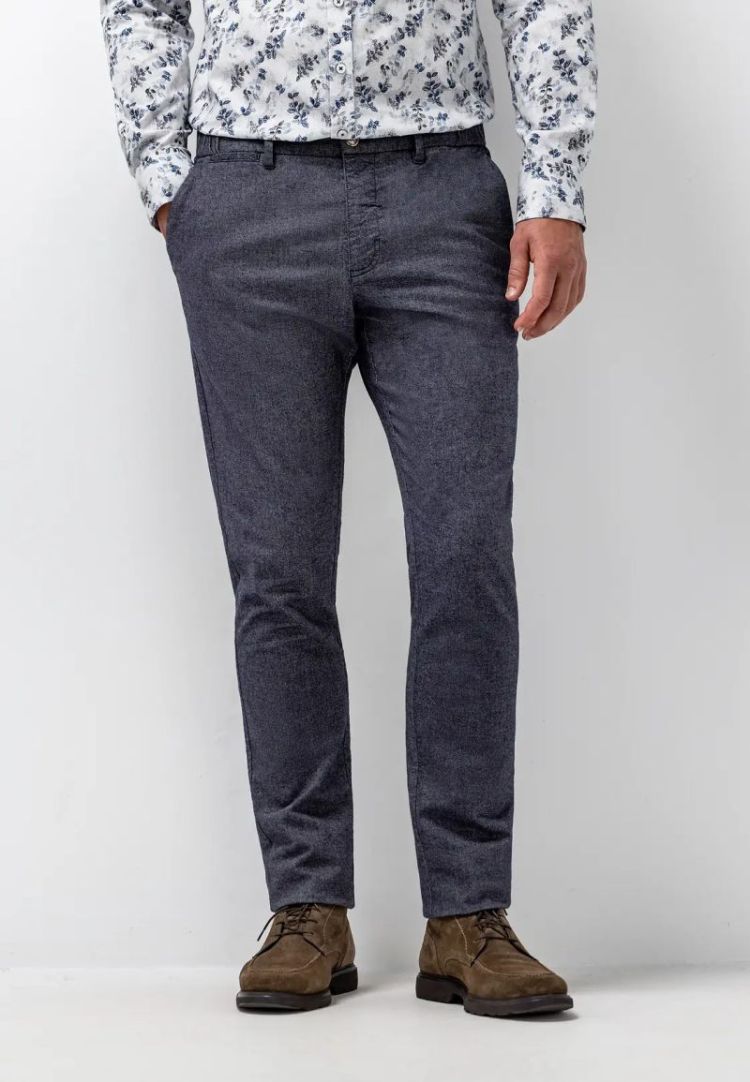 611-26611 donkerblauw 590