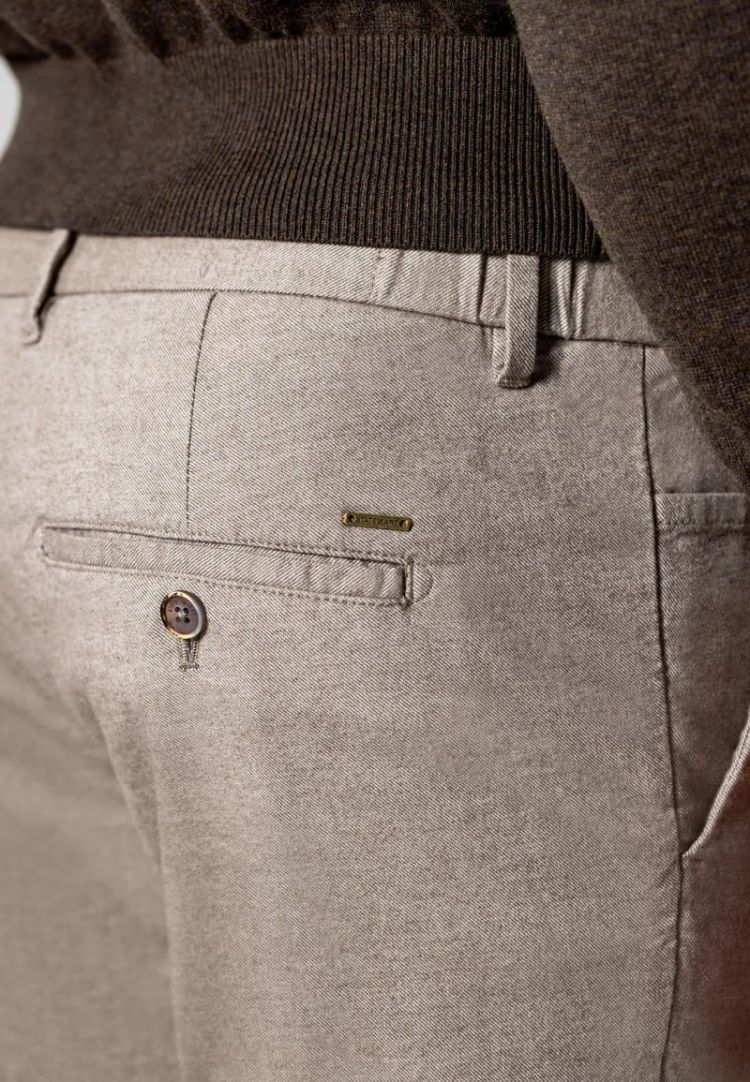 611-26611 taupe 8700
