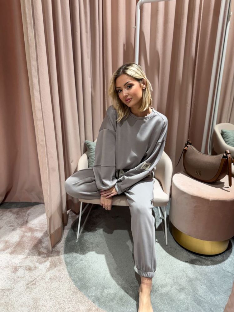 R50137 taupe