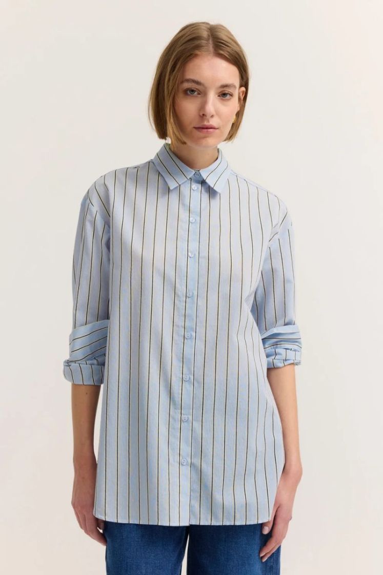W3769 blauw 320