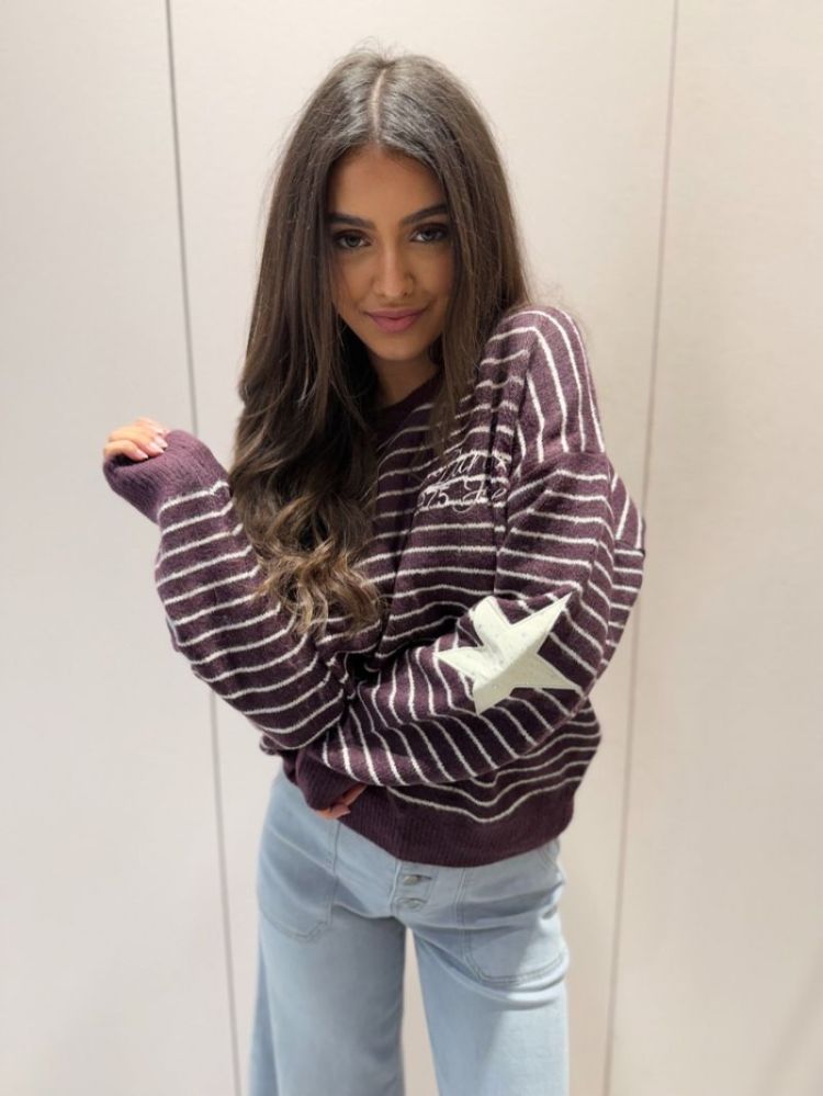 3831430 violet