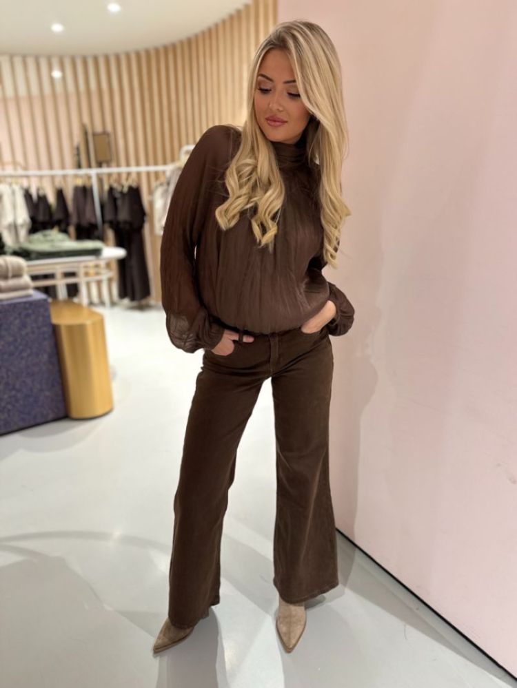 FR695613 choco