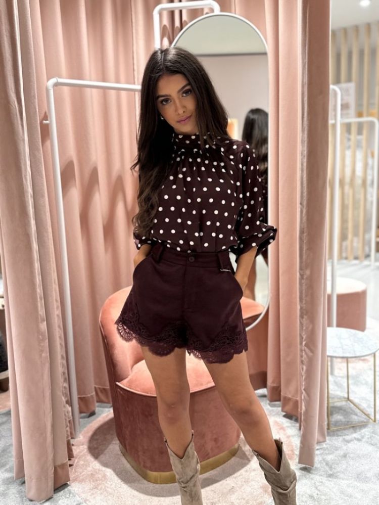61247 plum