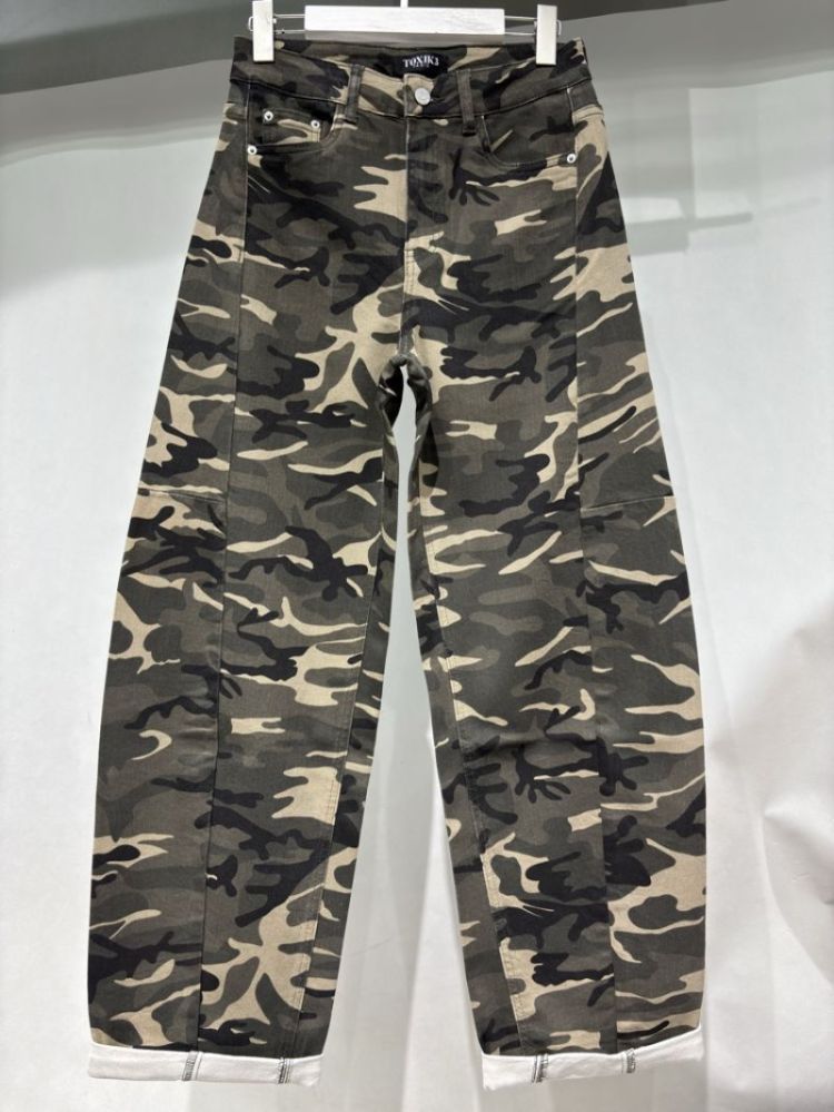 L21631 militaire-2
