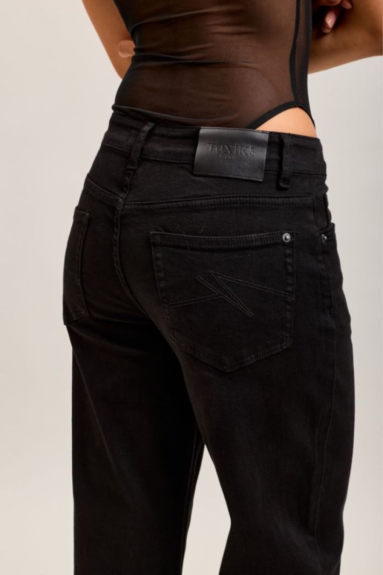 L21635 black